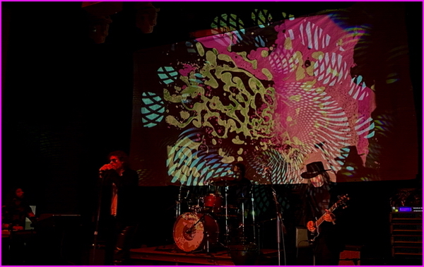 Hydrosonic Light Show